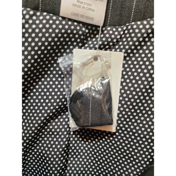 ROMA Vestimenta Cropped Black Pin Striped Blazer Sholder Pads Size 18 Business - Picture 4 of 7